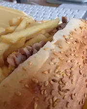 Kebab samurai sans oignons avec frites - Paristanbul à Paris